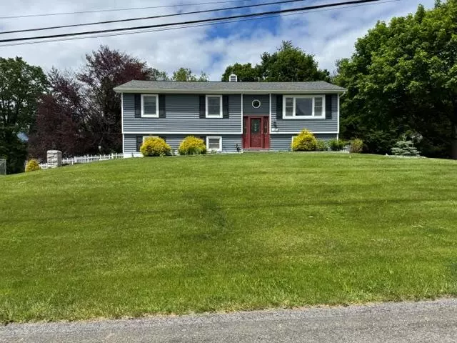 21 Overlook DR, Newburgh, NY 12550