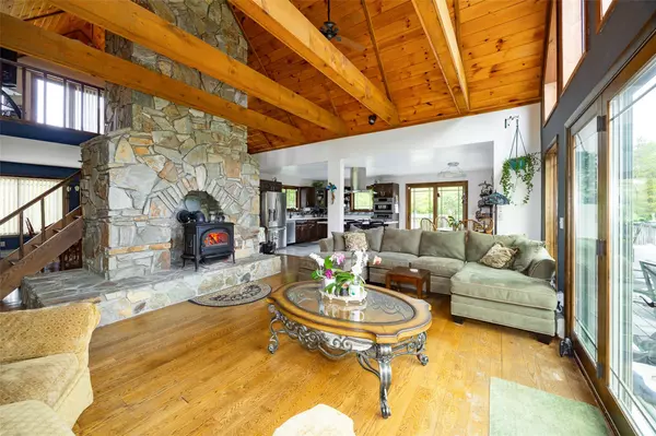 Salt Point, NY 12578,129 Clinton Corners RD