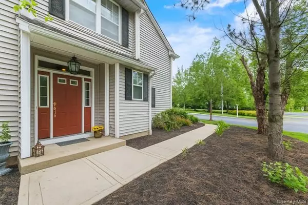 1 Country Club DR, Middletown, NY 10940