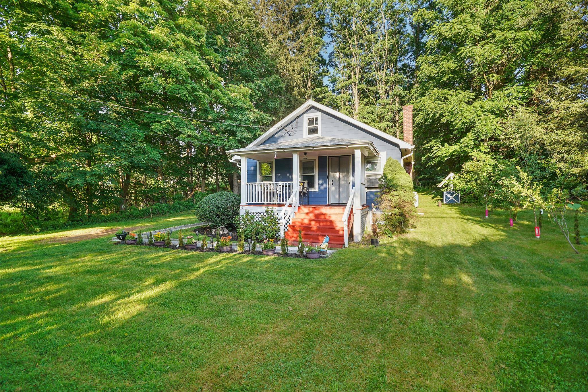 Poughquag, NY 12570,6 Gardner Hollow RD