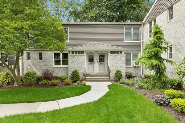 82U Glen Keith RD #82U, Glen Cove, NY 11542