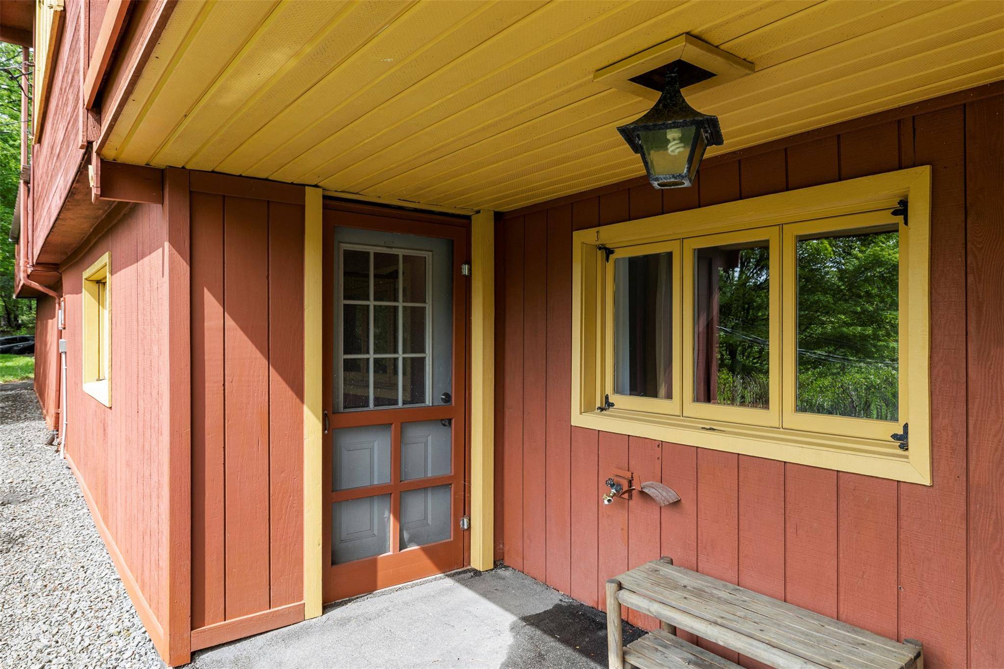 Glen Spey, NY 12737,568 High RD