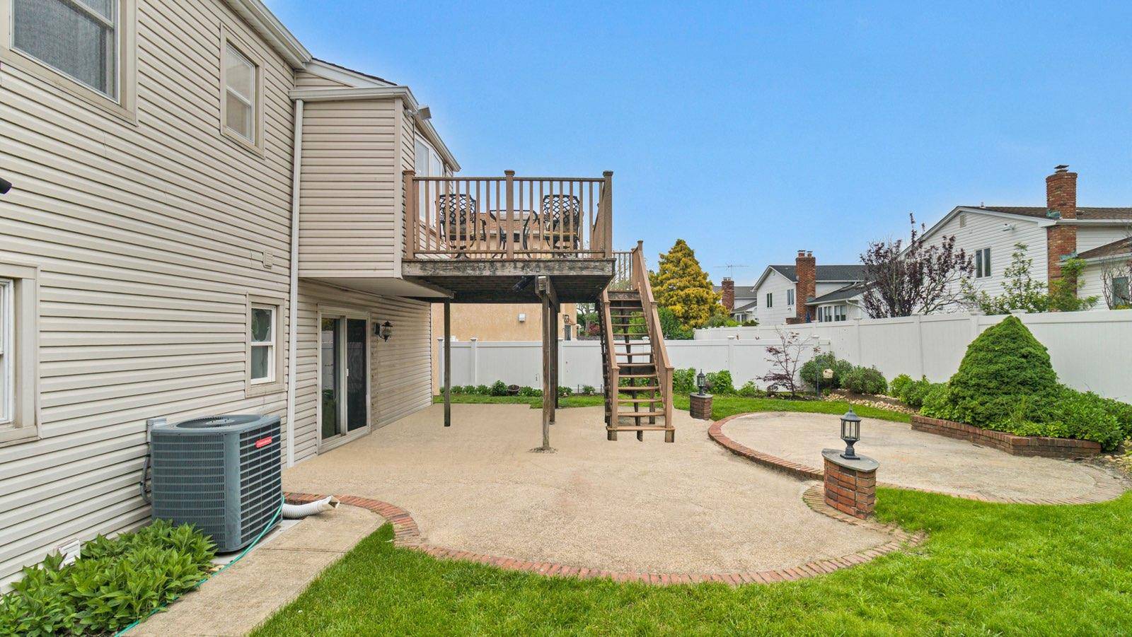 Bellmore, NY 11710,3123 Lydia LN