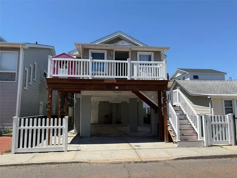 75 Wisconsin ST, Long Beach, NY 11561