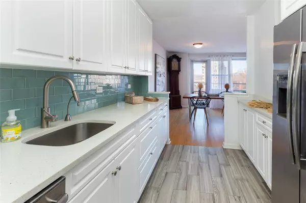Bronx, NY 10463,2500 Johnson AVE #8K
