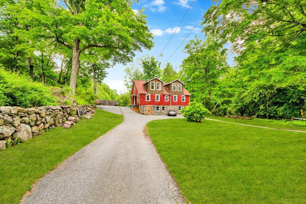 161 Goldens Bridge RD, Katonah, NY 10536