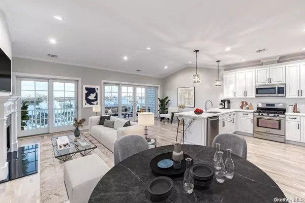 Freeport, NY 11520,10 Ocean Watch CT