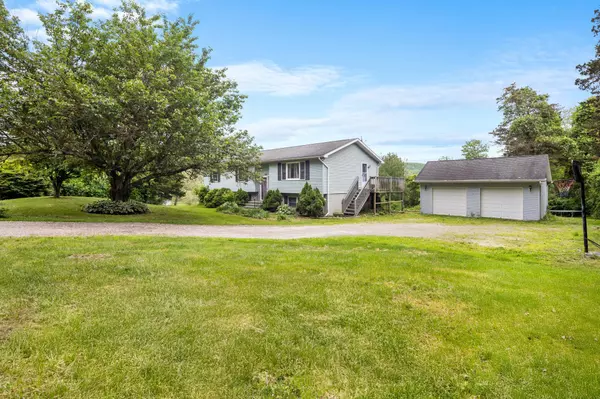 Dover Plains, NY 12522,198 Benson Hill RD