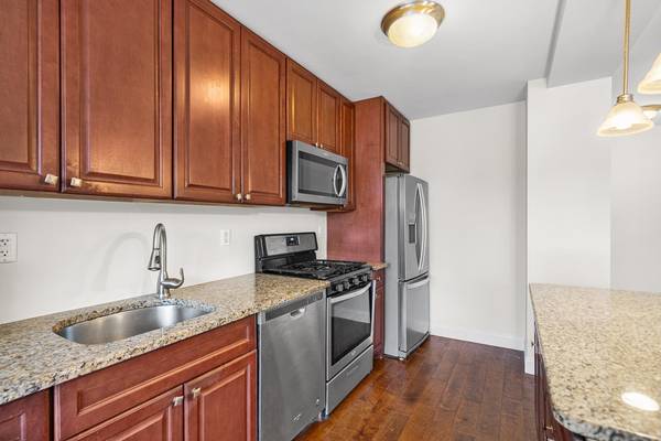 Bronx, NY 10473,880 Boynton AVE #1K