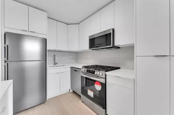 Bronx, NY 10471,5700 Arlington AVE #20K
