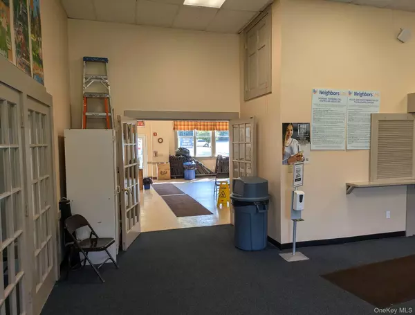 Mount Kisco, NY 10549,27 Columbus AVE