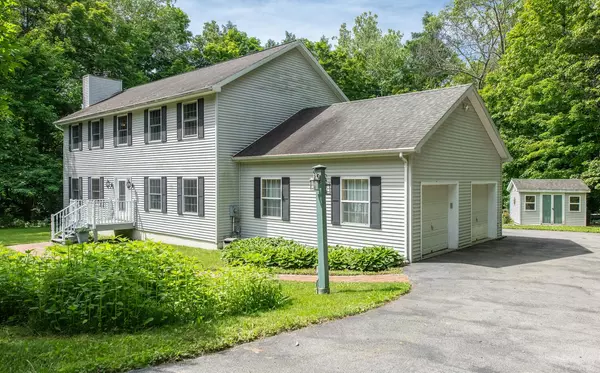 36 Valkill DR, Poughkeepsie, NY 12601