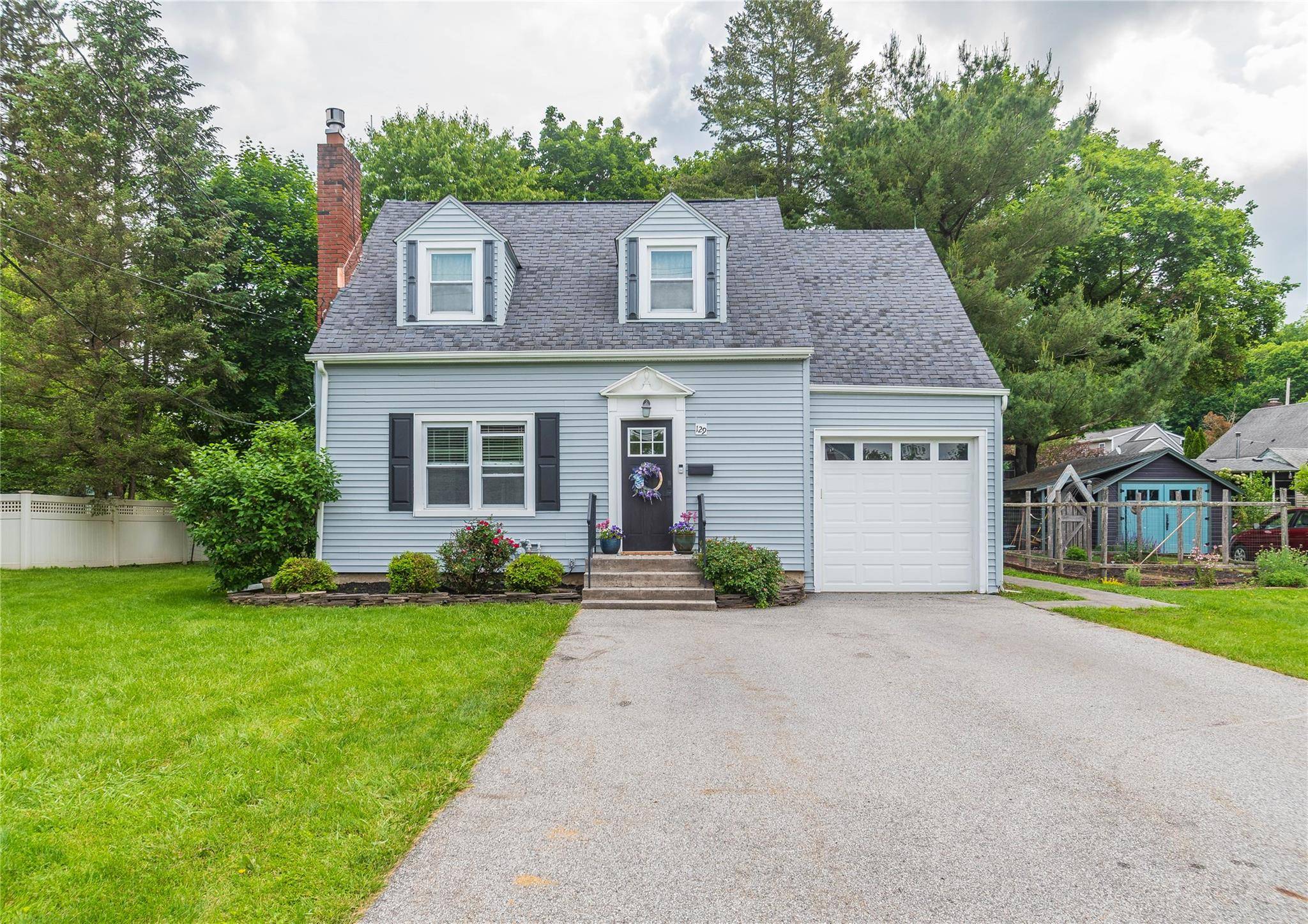Warwick, NY 10990,129 South ST