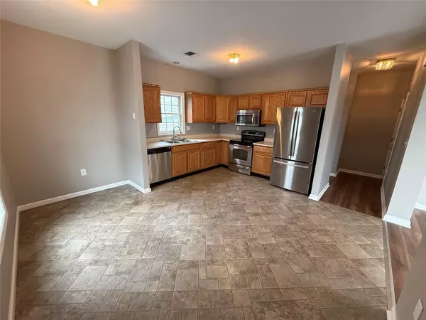 Nyack, NY 10960,33 Main ST #2F