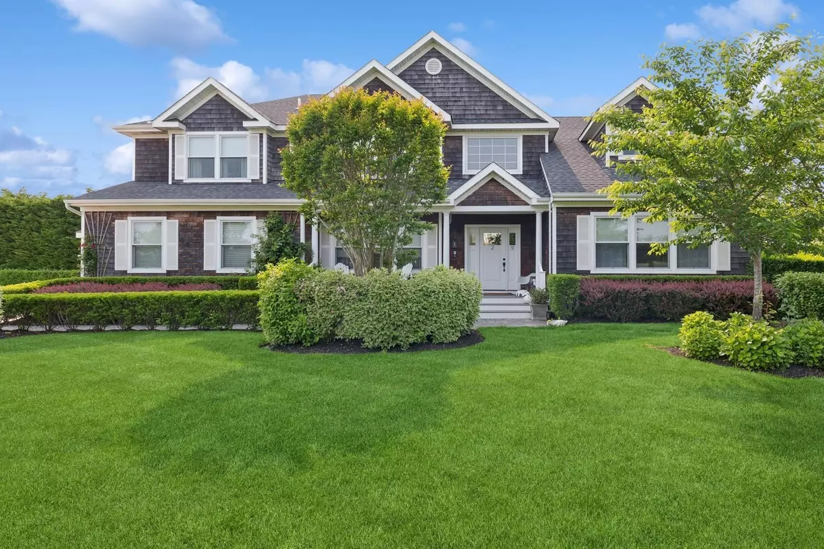Southampton, NY 11968,2 Fall CT