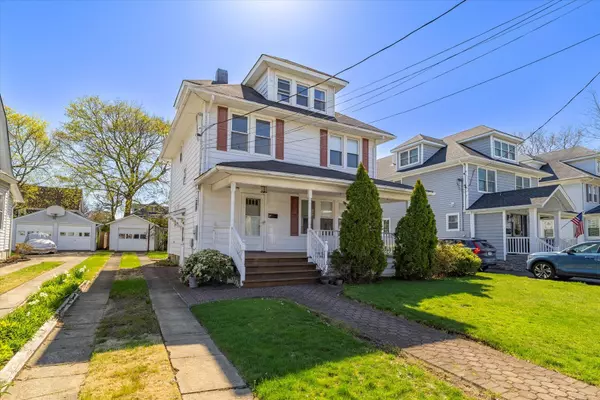 81 Liberty AVE, Rockville Centre, NY 11570