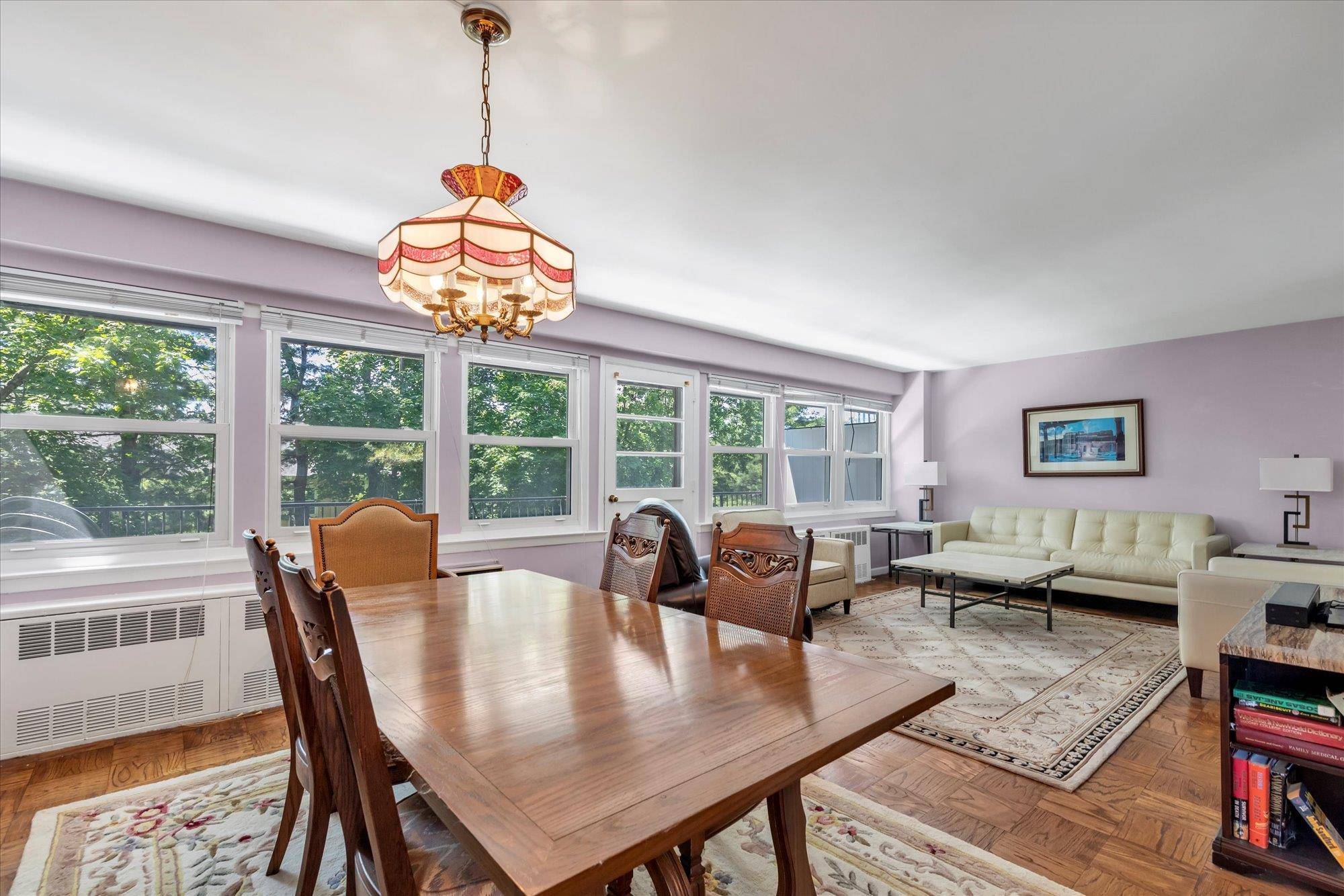 Glen Cove, NY 11542,34 Pearsall AVE #1C