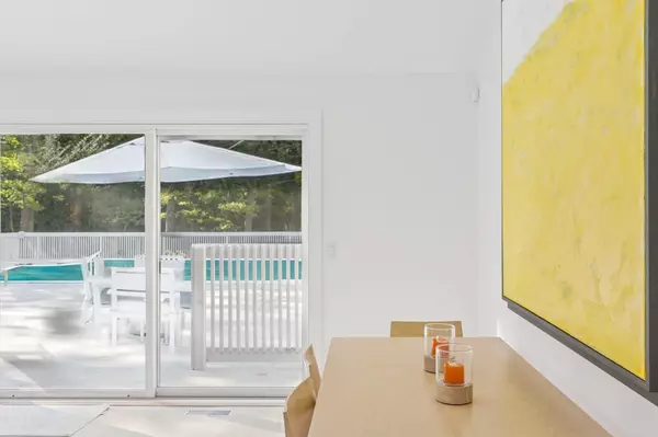 Sagaponack, NY 11962,108 Merchants