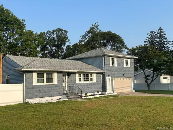 2114 Julia Goldbach AVE, Ronkonkoma, NY 11779