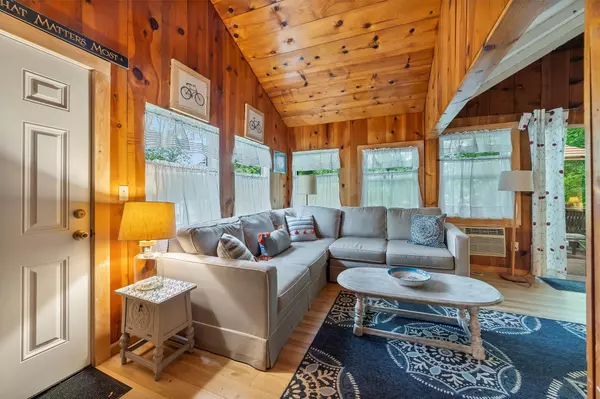 Mohegan Lake, NY 10547,3300 Baker #11