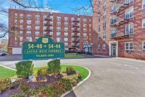 54-40 Little Neck Pkwy #4A, Little Neck, NY 11362