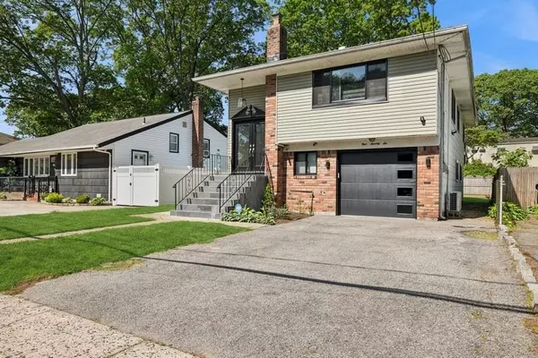 West Hempstead, NY 11552,976 Erie RD