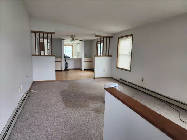 Manorville, NY 11949,74 Dogwood LN