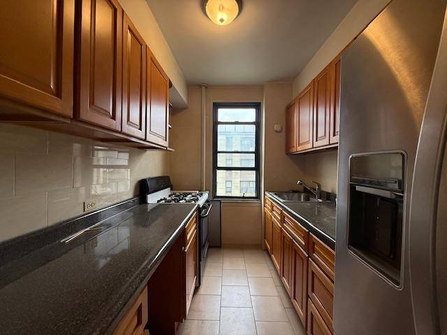 98-33 64th AVE #6, Rego Park, NY 11374