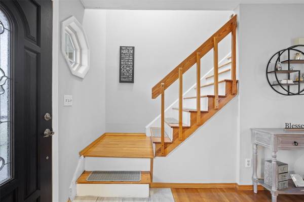 Washingtonville, NY 10992,7 Pilgrim LN