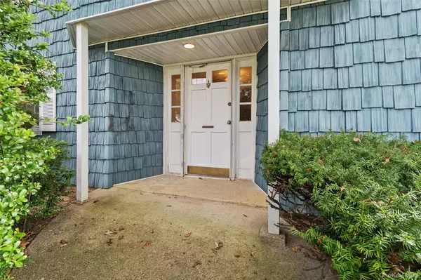 Holbrook, NY 11741,183 Ballad CIR