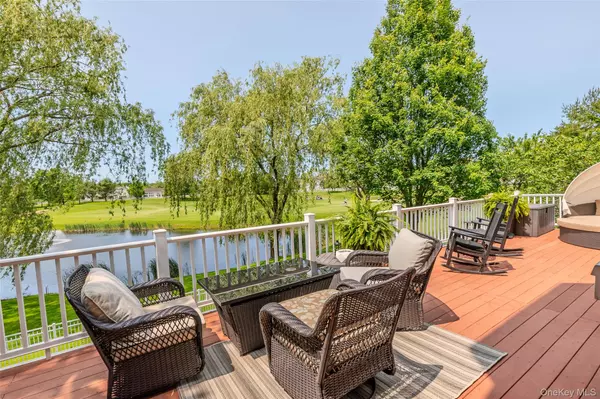 Mount Sinai, NY 11766,67 Hamlet DR