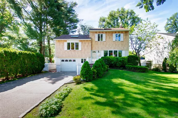 172 Brook ST, Garden City, NY 11530