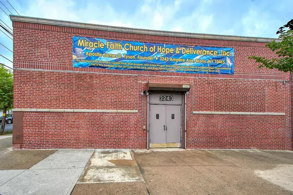 Bronx, NY 10465,3243 Ampere AVE