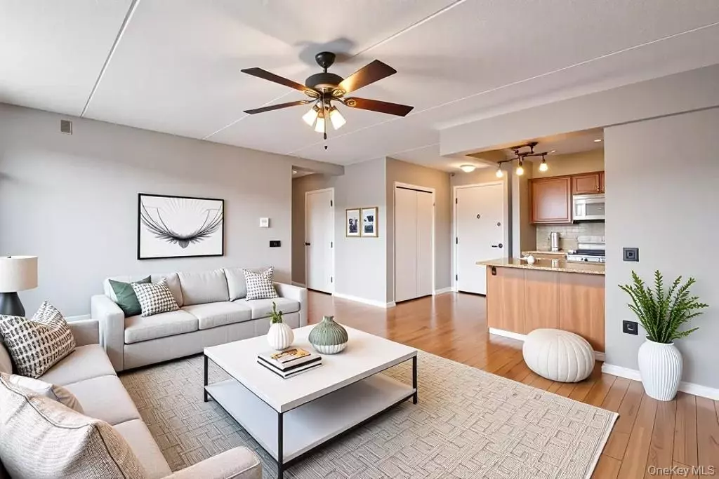 New York (manhattan), NY 10035,342 E 119th ST #6D