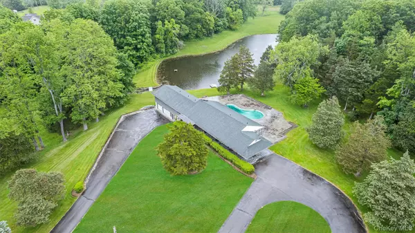 Warwick, NY 10990,736 State Route 94