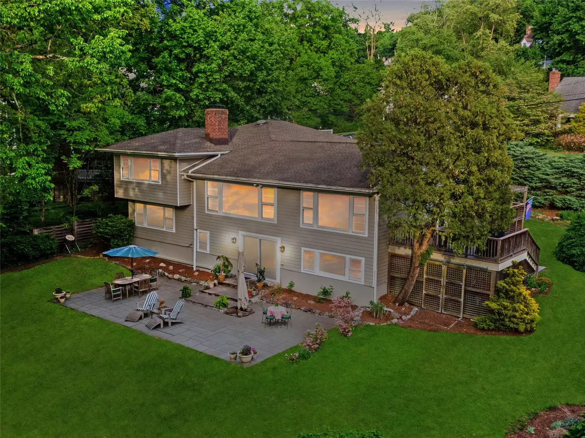 Tarrytown, NY 10591,33 Heritage Hill RD