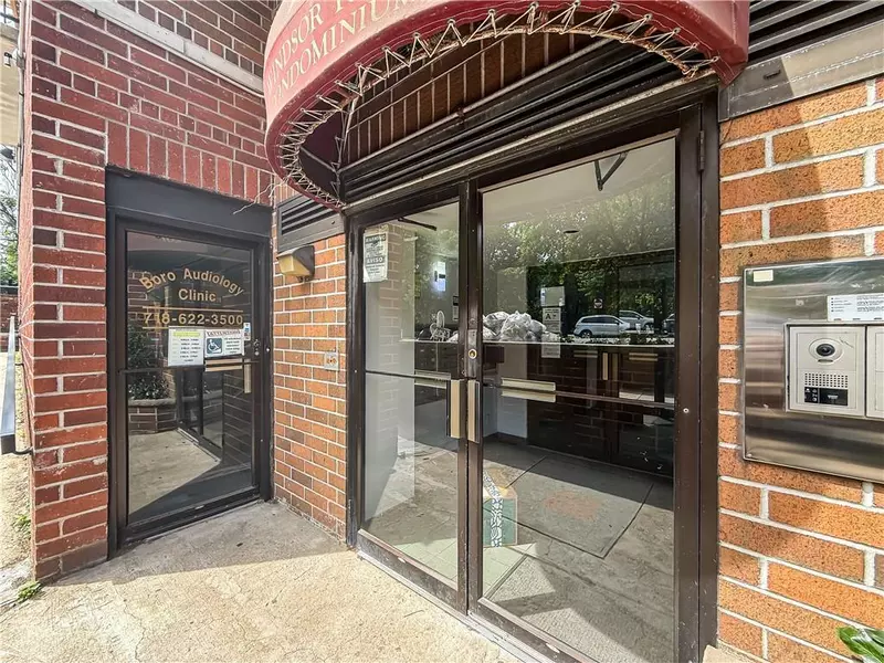 207 Prospect PARK #PMU, Brooklyn, NY 11218