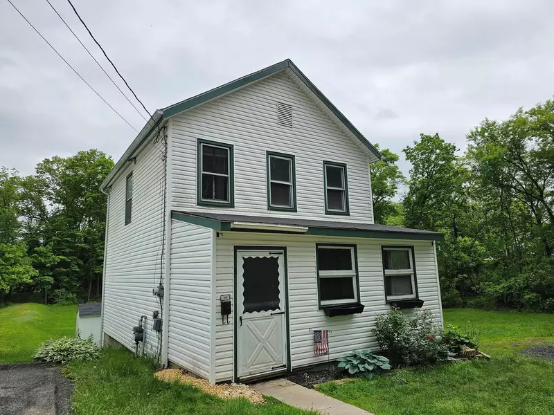 3 Fall ST, Port Jervis, NY 12771