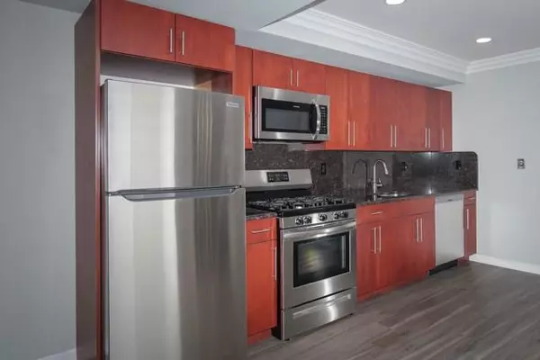 Patchogue, NY 11772,311 West Main ST #22