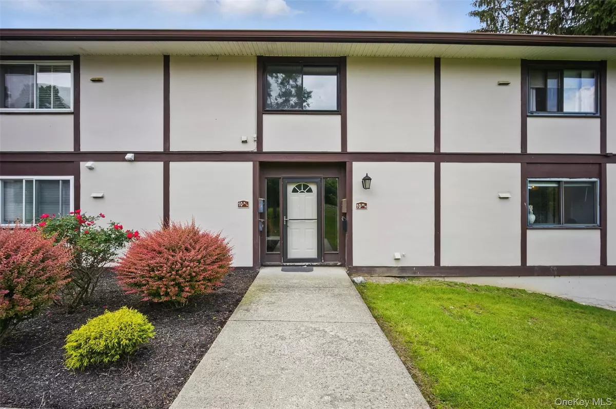 Fishkill, NY 12524,10 Millholland DR #N