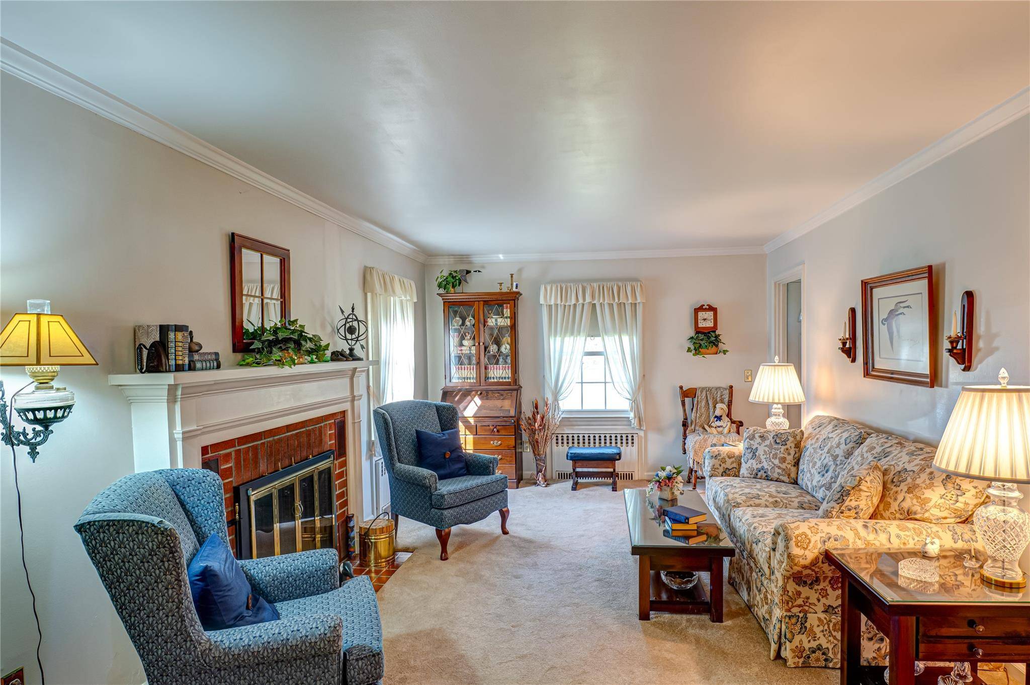 Riverhead, NY 11901,832 Ostrander AVE