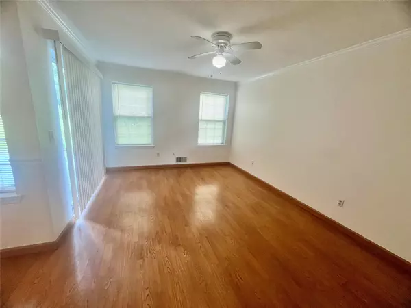 Middletown, NY 10940,28 Kent CT