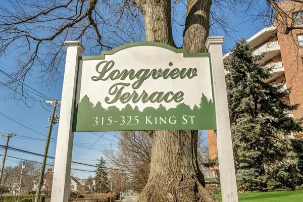 Port Chester, NY 10573,315 King ST #5C