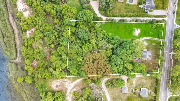 Remsenburg, NY 11960,26 Mill RD