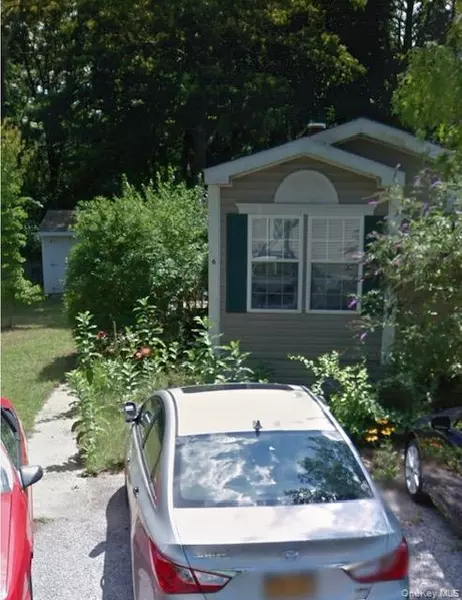 1538 Speonk Riverhead RD #6, Speonk, NY 11972