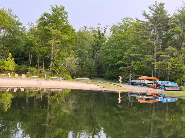 Eldred, NY 12743,16 Fairway DR