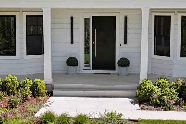 Southampton, NY 11968,58 Country Club DR