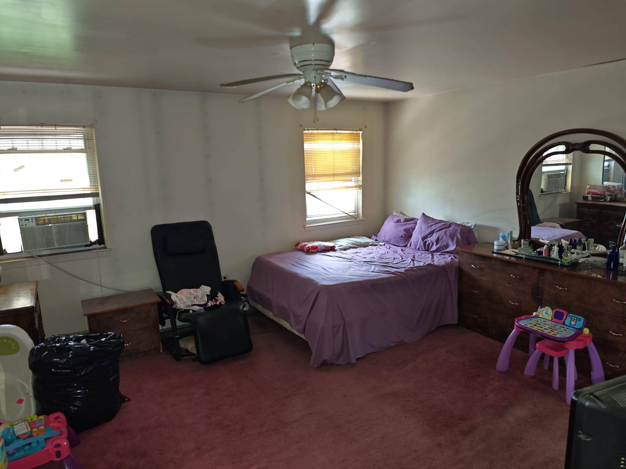 Brooklyn, NY 11207,563 Belmont AVE
