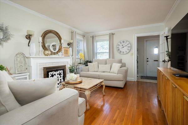 Oceanside, NY 11572,2871 Willard AVE