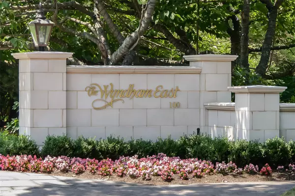 100 Hilton Avenue AVE #510 E, Garden City, NY 11530